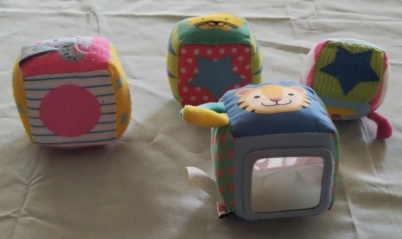 🌈 Lote de cubos de atividade para bebê Lupilu em bom estado – photo 2